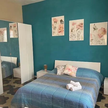 Violet - La Casa Del Pucci Lucques